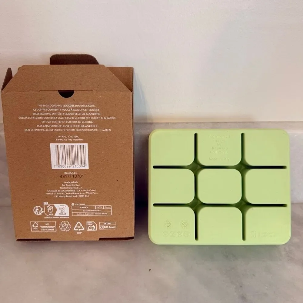 NWT Nespresso Barista Collection Silicone Ice Cube Tray Green OS